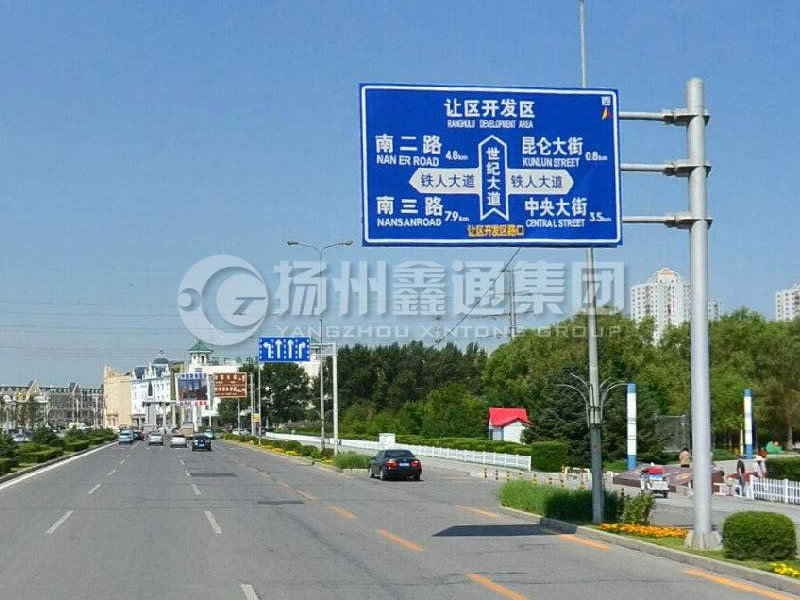 BZG-004，交通標(biāo)志桿，鍍鋅交通標(biāo)志桿