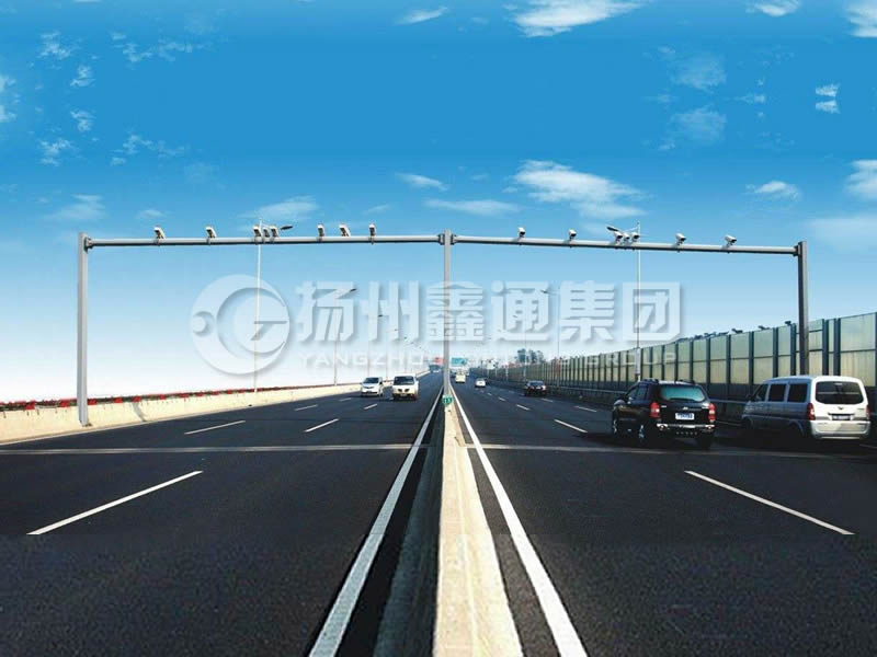 DJG-032，門架式電子警察桿