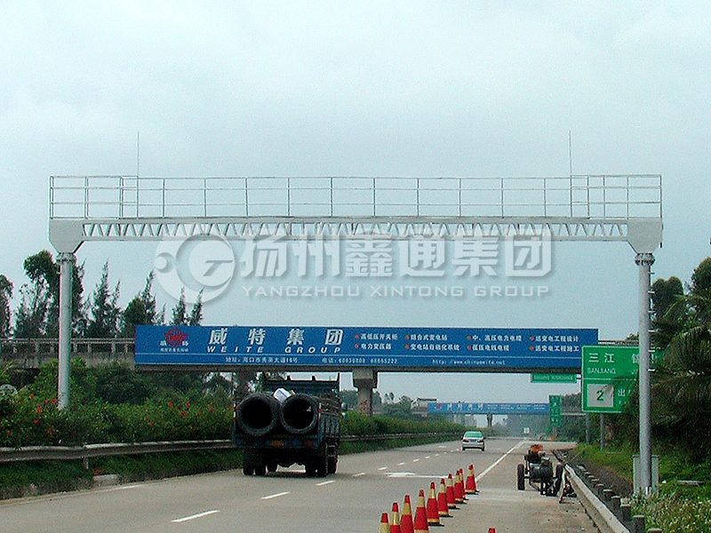 LMJ-010，情報板龍門架