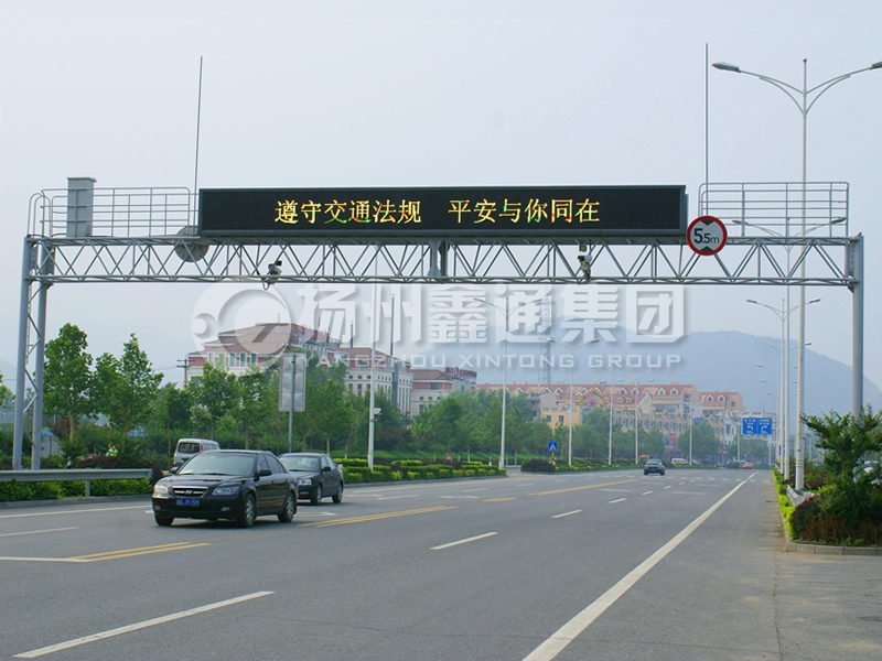 LMJ-013，桁架式情報板門架，龍門架