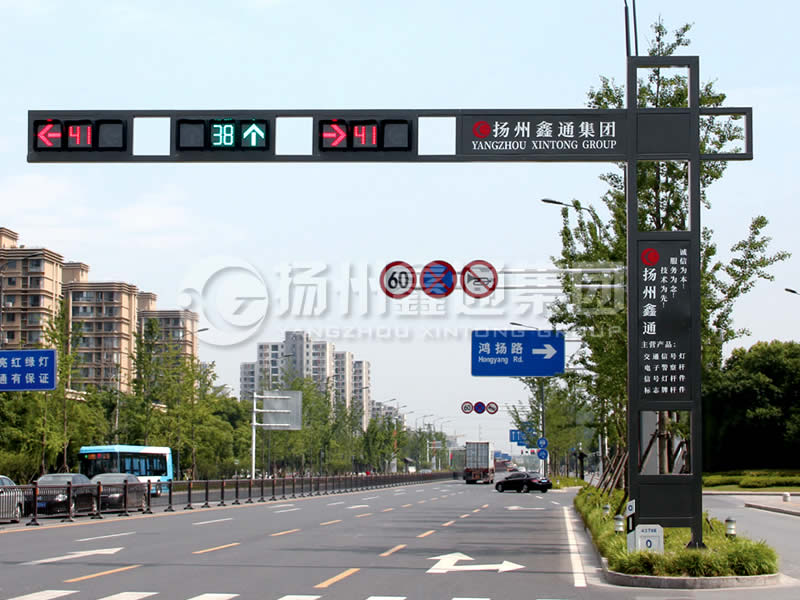 XHDG-004，新款框架信號(hào)燈桿