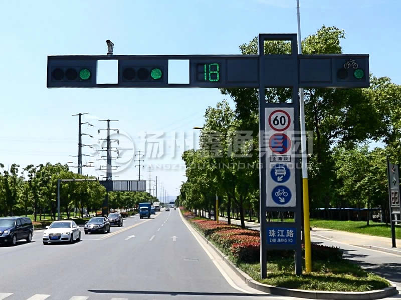 XHDG-021，框架信號燈桿，無錫信號燈桿