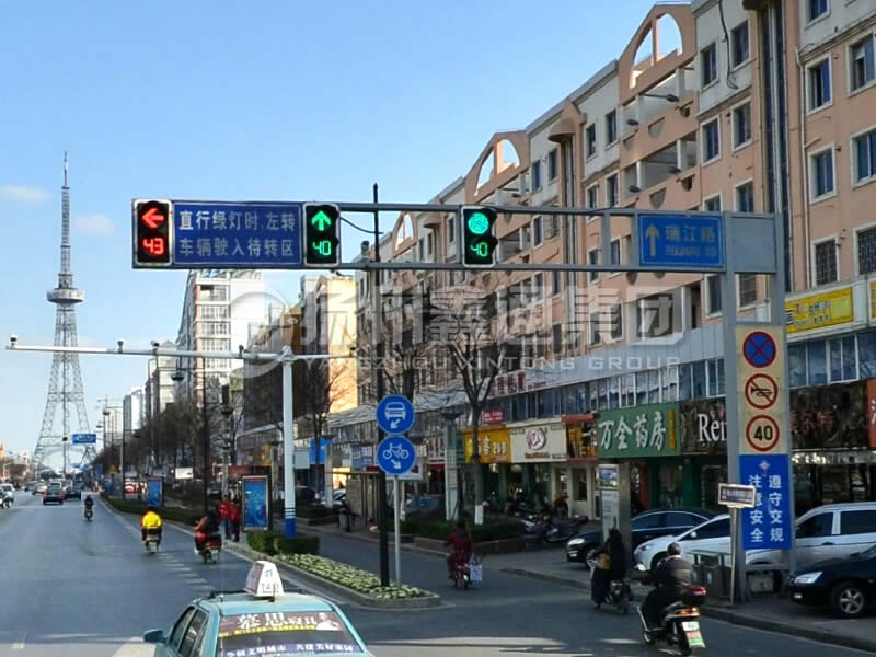 XHDG-022，框架信號燈桿