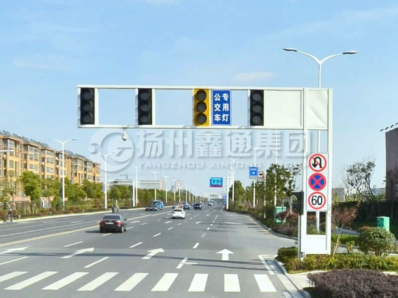 XHDG-024，框架信號燈桿，揚州信號燈桿