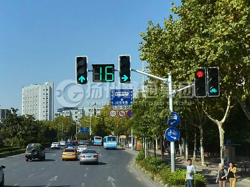 XHDG-039，燕翅信號燈桿，南京信號燈桿